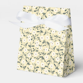 Whispering Meadow - Butter Yellow Floral Pattern フェイバーボックス