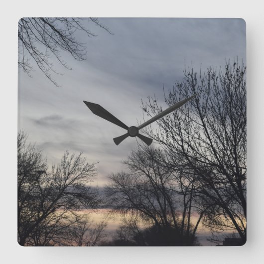 Whispers of Winter スクエア壁時計 (正面)