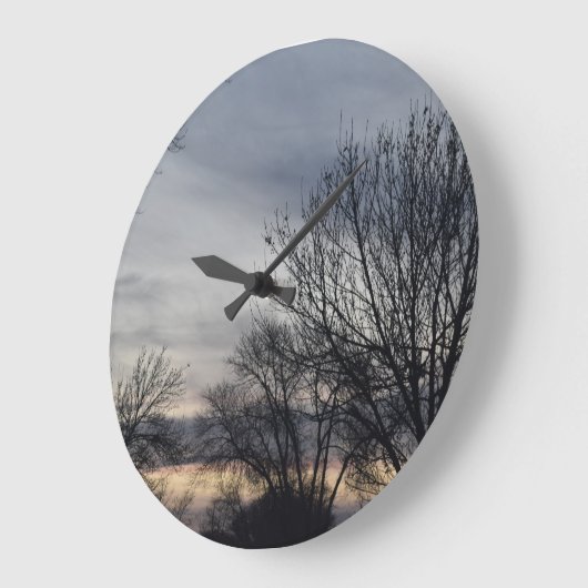 Whispers of Winter ラージ壁時計 (傾斜)