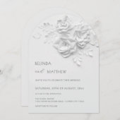 White 3D Flowers Roses Minimalist Wedding 招待状 (正面/裏面)