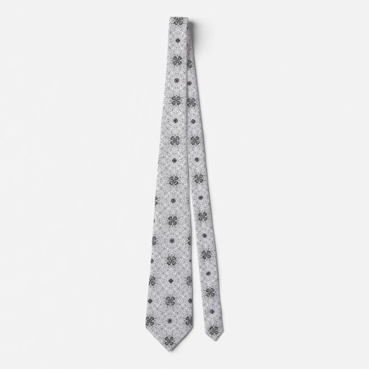 White and black openwork geometric pattern Elsa ネクタイ (正面)