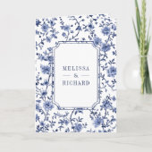 White and Blue Chinoiserie Crest QR Code Wedding 招待状 (正面)