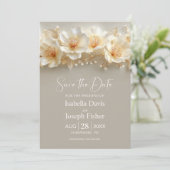 White and Gold Floral Wedding Save the Date 招待状 (スタンド正面)