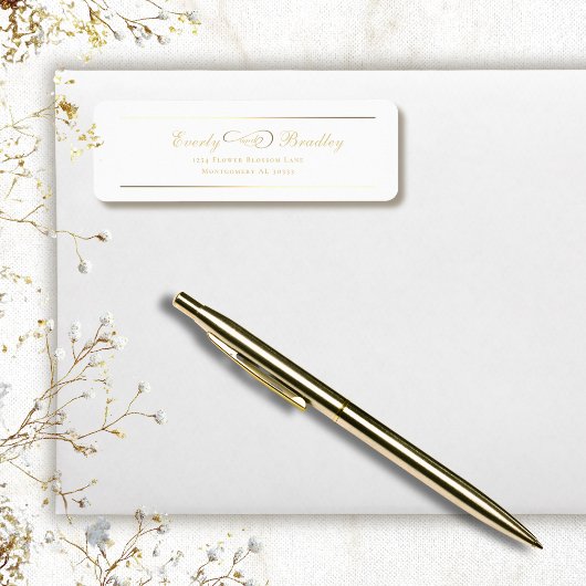White Background Gold Script Elegant Address ラベル