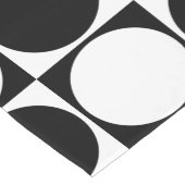White&BlackスタイリッシュなSquares&Circlesパターン ショートテーブルランナー (コーナー)