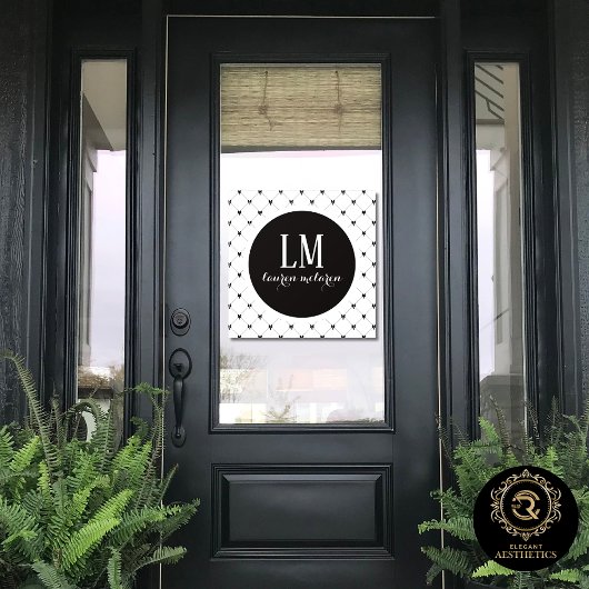 White & Black Bow Monogram ウィンドウサイン