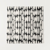 White black dot pattern. shibori circle seamless. タペストリー (正面)
