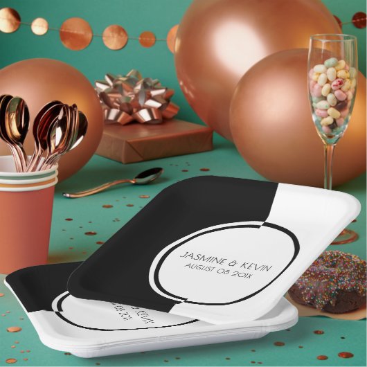 White & Black Modern Geometric Design ペーパープレート (複数)