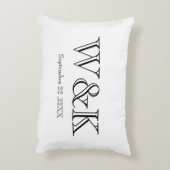 White & black monogram wedding keepsake  アクセントクッション (裏面(縦))