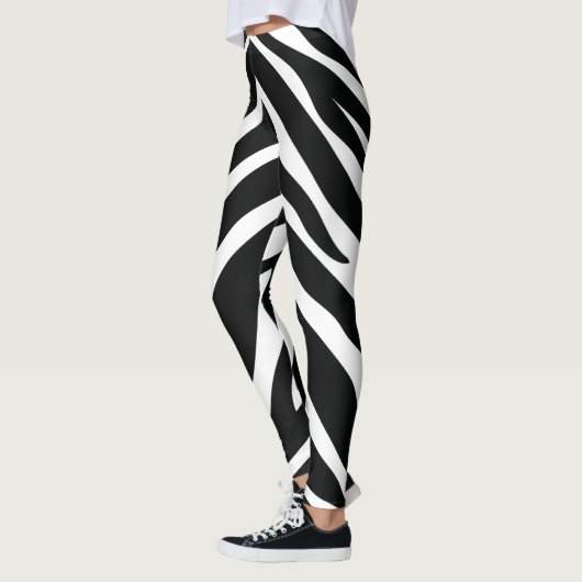 white black pitna レギンス (左)