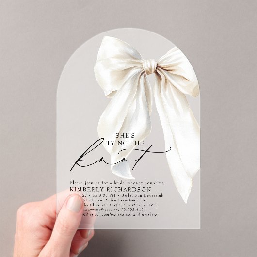 White Bow She's Tying the Knot Chic Bridal Shower アクリル招待状 (インサイチュ (ポータブル))