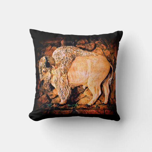 "White Buffalo" original art クッション (正面)