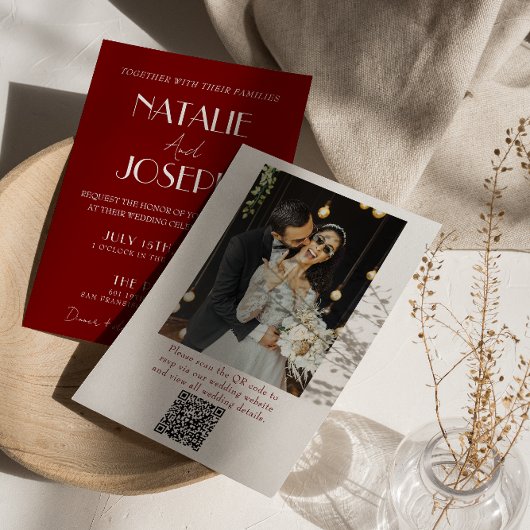 White Burgundy Minimalist QR Code Photo Wedding 招待状