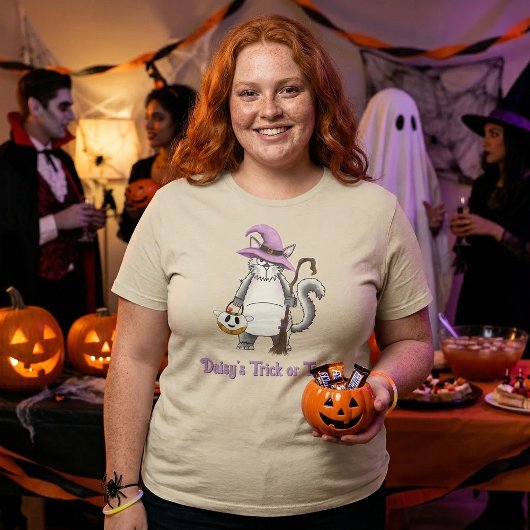 White Cat Witch Whimsical Halloween Treat Unisex Tシャツ