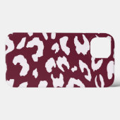 WHITE CHEETAH PRINT PHONE CASE - BURGUNDY BACKGROU Case-Mate iPhoneケース (裏面 (横))