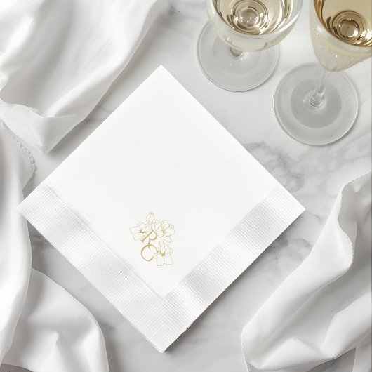 White | Chic Faux Gold Monogram Wedding  縁ありカクテルナプキン