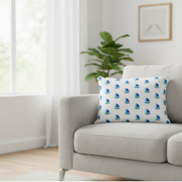 White cushion with blue boats, Nautical decorative アクセントクッション