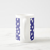 White Dots Dark Blue ボーンチャイナマグカップ (裏面)