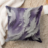 White Feathery and Purple クッション (ブランケット)