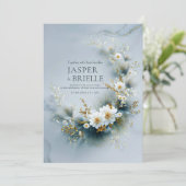 White Floral and Blue Pine Gold Wreath Wedding 招待状 (スタンド正面)