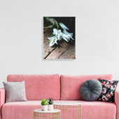 White Flowers On A Bench  Canvas Print キャンバスプリント (インサイチュ (リビング))