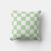 White & Green Checkerboard Pattern Throw Pillow クッション (正面)
