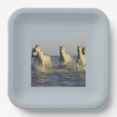 White Horses Running Through Water ペーパープレート (正面)