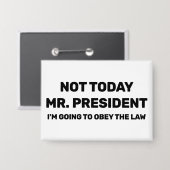 White House Apparel™ ボタン 缶バッジ (正面/裏面)