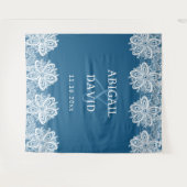 White Lace on Blue Wedding Backdrop タペストリー (正面(横))