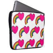 White Laptop Case With Pink Hearts and Rainbows ラップトップスリーブ (正面右)