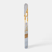 White marble chic gold glitter monogram iPhone 16ケース (左側面)