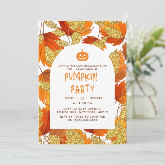  White | Modern Faux Glitter Leaves Halloween 招待状 (スタンド正面)