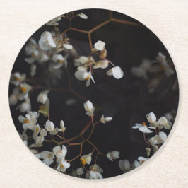White moody flowers on dark background ラウンドペーパーコースター