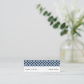 White navy blue grey criss-cross modern card スキニー名刺 (スタンド正面)