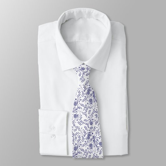 White neck tie with elegant blue floral pattern  ネクタイ