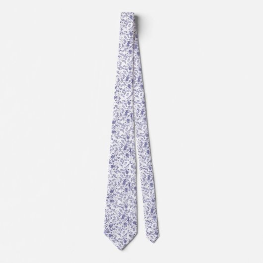 White neck tie with elegant blue floral pattern  ネクタイ (正面)