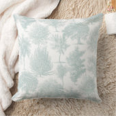 White on Blue Woodland Toile Throw Pillow クッション (ブランケット)