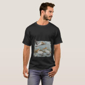 White Pelican in the Wild - Nature Graphic T-Shirt Tシャツ (正面フル)