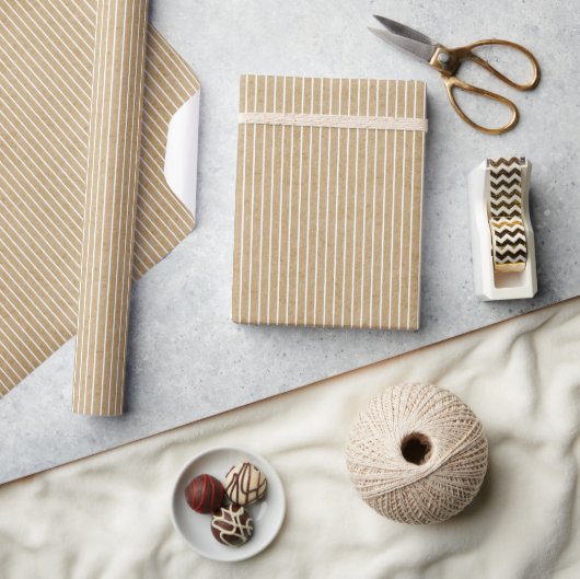 White Pinstripes Faux Rustic Tan Kraft Paper Look ラッピングペーパー (クラフト)