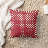 White Polka Dot On Red Throw Pillow クッション (ブランケット)