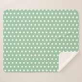 White Polka Dots on Sage Green  シェルパブランケット (正面(横))