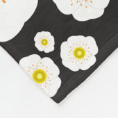 White Poppies Fleece Blanket (3 Sizes) フリースブランケット (角)