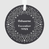 White rabbit with red ribbon on Black Holiday オーナメント (裏面)