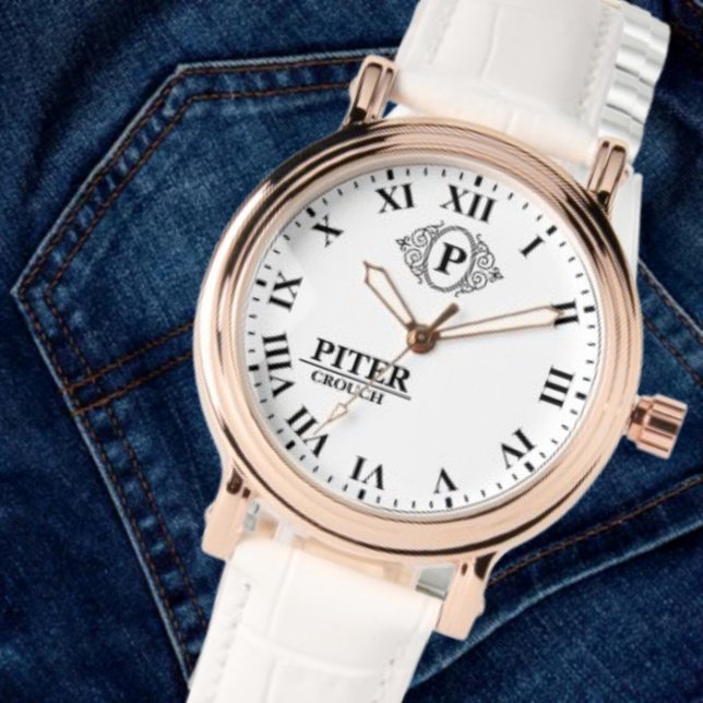 White Roman Numerals  Monogram Classic Luxury 腕時計 (クリエイターアップロード済み)