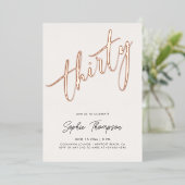 White Rose Gold Modern Minimalist 30th Birthday 箔招待状 (立ち正面)