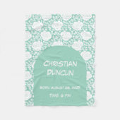 White Roses with An Arch Baby Shower Gift フリースブランケット (正面)