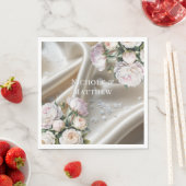 White Satin with Roses and Peony Wedding スタンダードランチョンナプキン (インサイチュ)