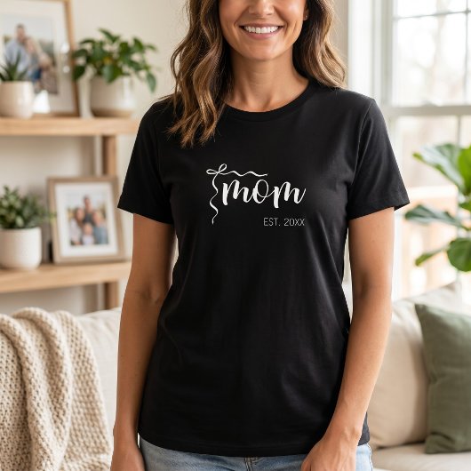 White Script Established Mom Bow Cute  Tシャツ