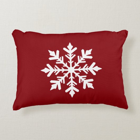 White Snowflake Silhouette On Red Christmas アクセントクッション (正面)