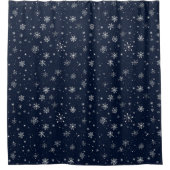 White Snowflakes on a Dark Blue Background シャワーカーテン (正面)